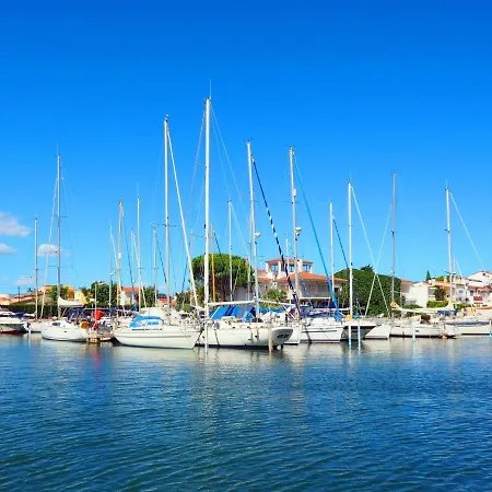 Club Nautic-10 By Interhome Apartment Empuriabrava